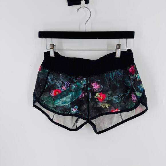 Lululemon Floral Run Speed Shorts Size 6 Black Tropical Print Activewear - Picture 5 of 5